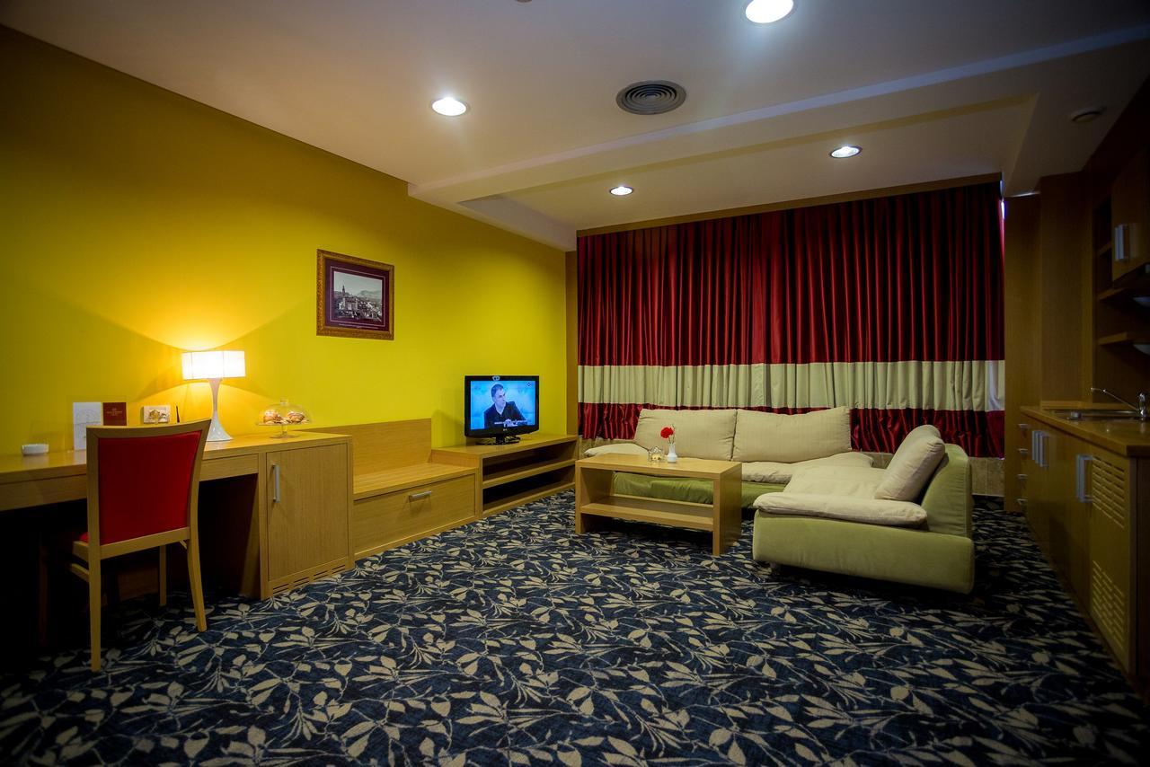 Hotel Colosseo & Spa Shkoder Ngoại thất bức ảnh